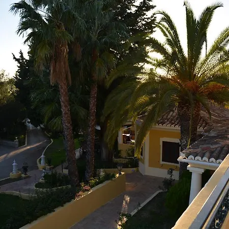 Sailing House Penzion Faro